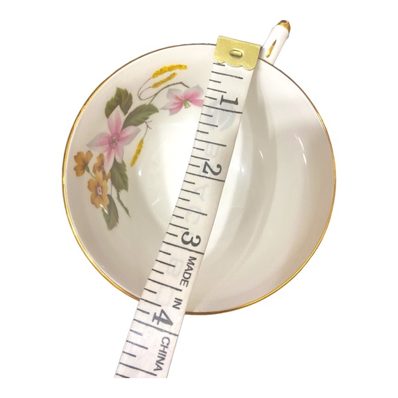 Vintage Aynsley porcelain cup & saucer, pink & yellow flowers - Picture 14 of 16